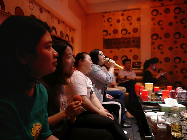 努力工作，快乐生活——大荷谷雨会，团聚好心情_大荷水性漆