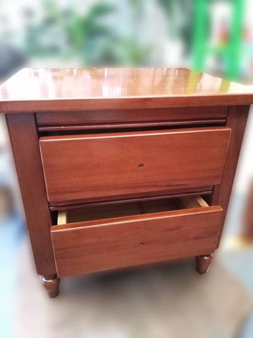 如何分辨水性木器漆刷得好不好？_水性木器漆|大荷水性漆