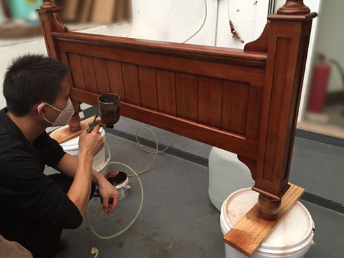 现场水性木器漆施工需要注意什么？_水性木器漆|大荷水性漆