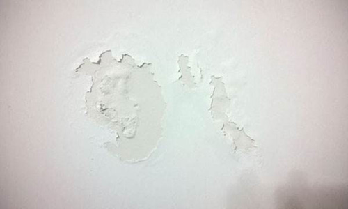 墙面漆粉化