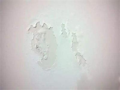 夏季墙面乳胶漆脱落该如何解决？