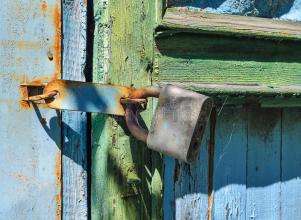 “门面”问题别担心，水性漆帮你保养